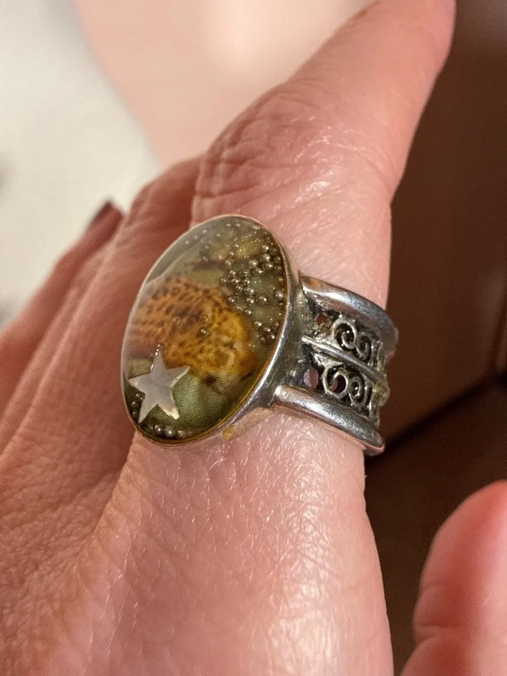 Vintage Sterling silver cheetah panther southwestern Boho Wide signet Ring 7 1/2
